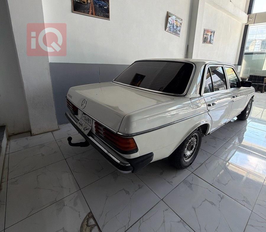 مرسيدس بنز E-Class